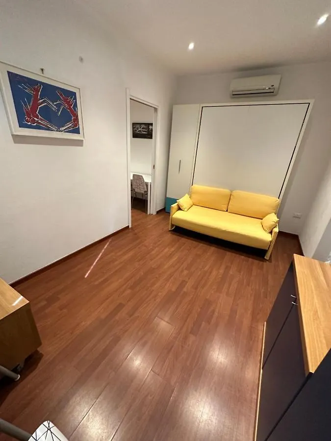 Living Loano Apartment 0*,
